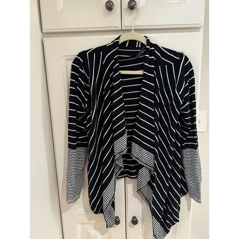 Women's Willi Smith Black White High Low Cardigan Size Medium Open Front Sweater